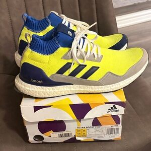 adidas Ultra Boost Sneakers